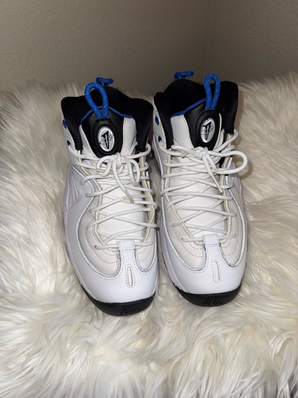 NWOT Nike Air Penny II White/Black/Blue - Picture 3 of 11